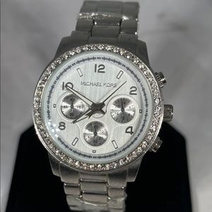 Michael Kors Stunning watch